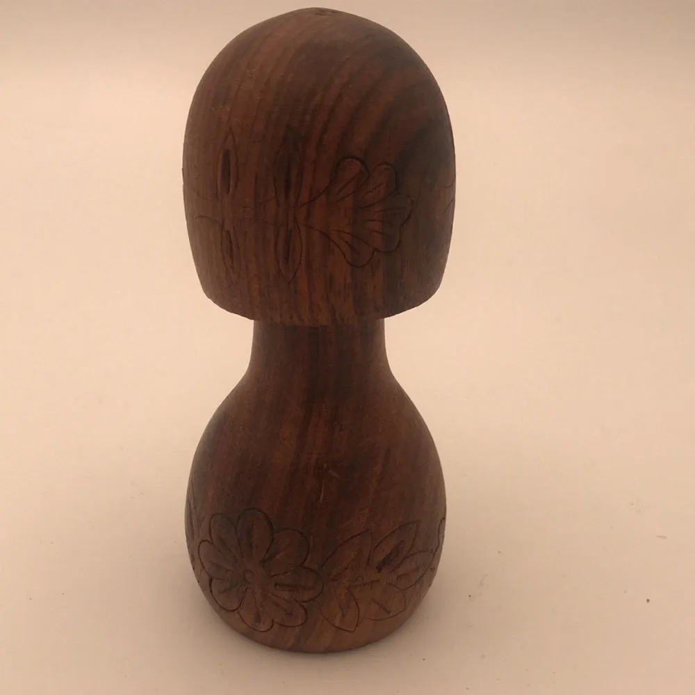 VTG Hand‎ Carved Mushroom Shape Nut Cracker from Italy
